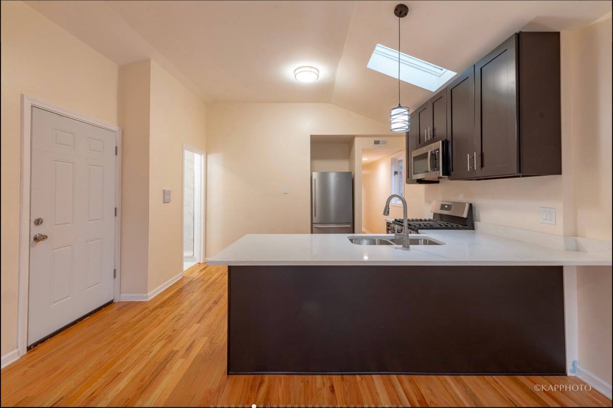 Condo for rent at 2435 W Polk St #3, Chicago, IL 60612