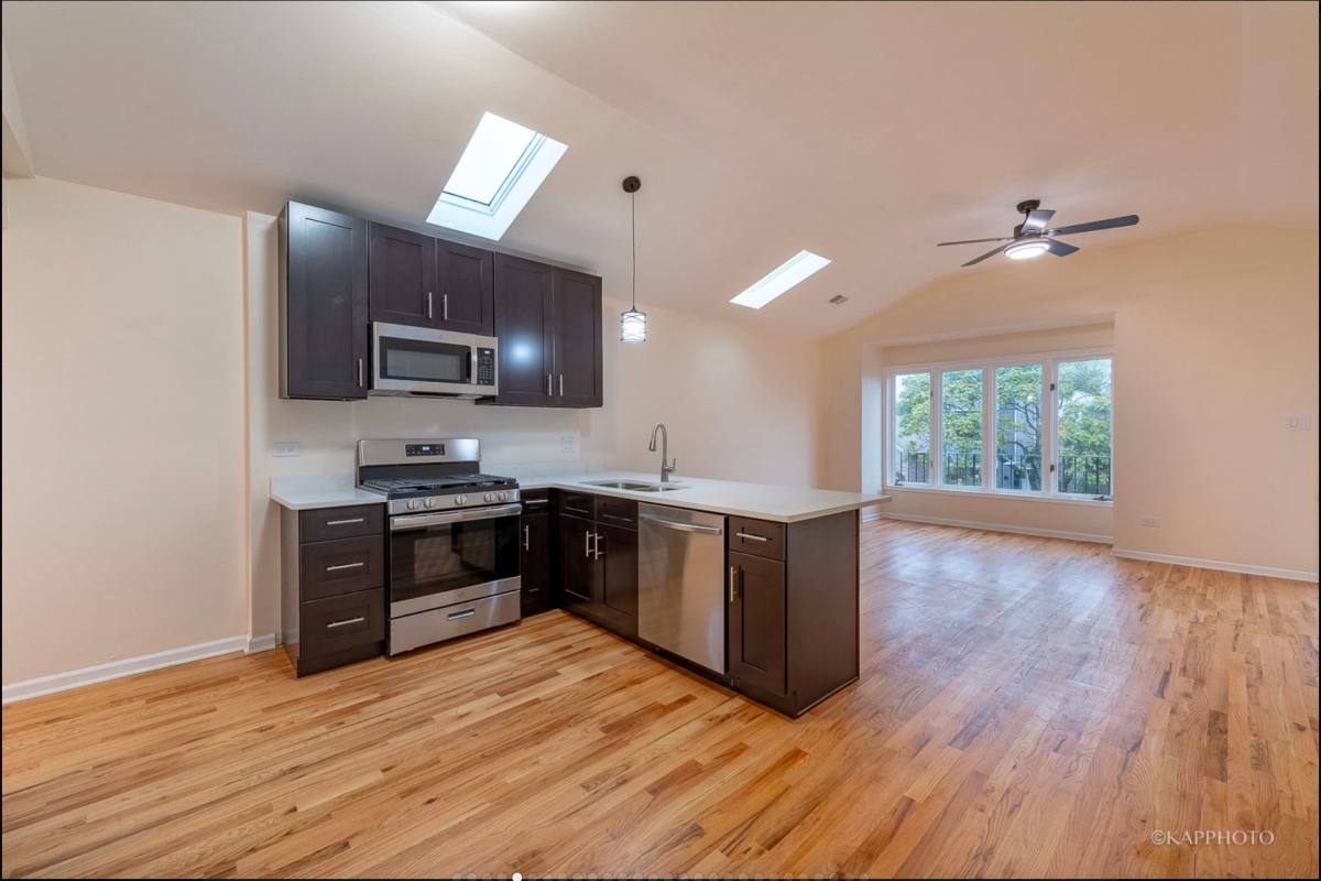 Condo for rent at 2435 W Polk St #3, Chicago, IL 60612