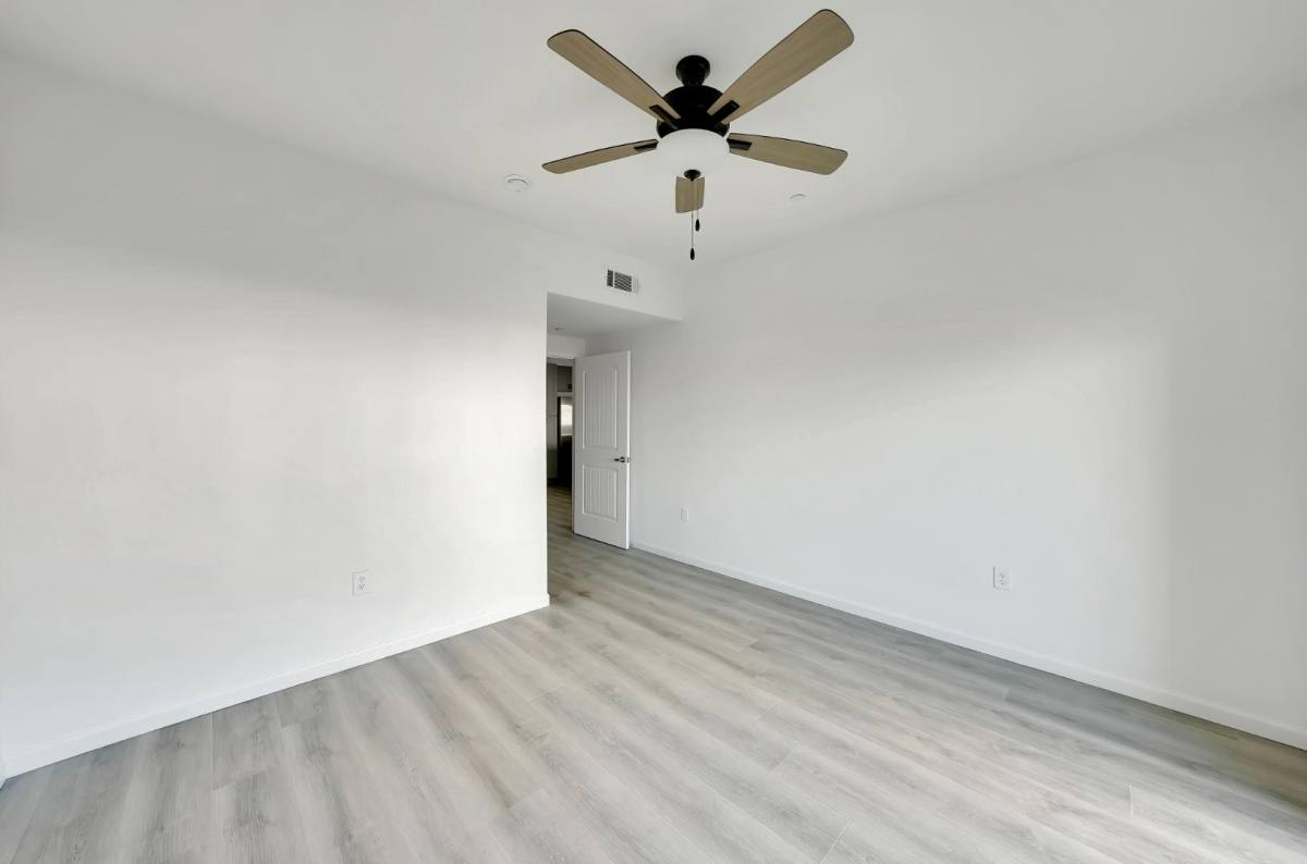 2068 Millennium Way #102, Hanford, CA 93230 - Apartment for Rent - Image 12