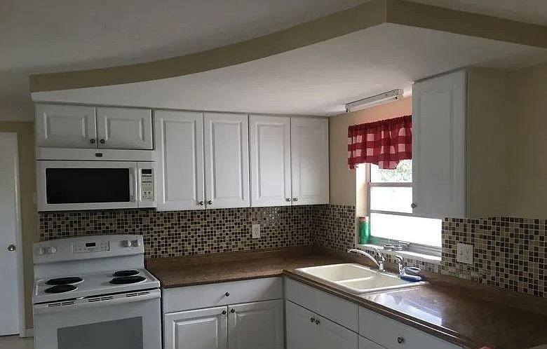 House for rent at 4050 Chesswood Dr, Holiday, FL 34691