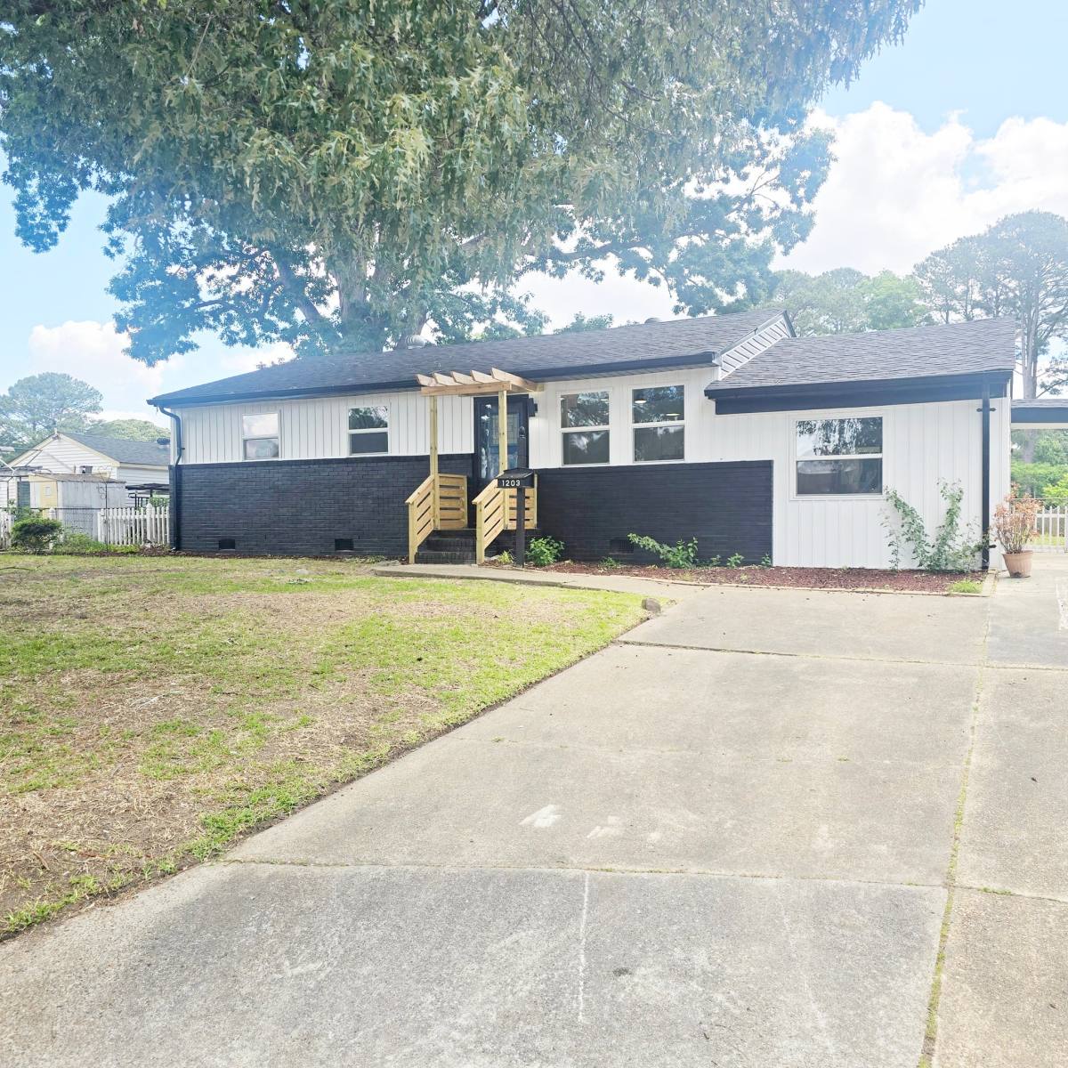 House for rent at 1203 Baskerville Lane, Portsmouth, VA 23701