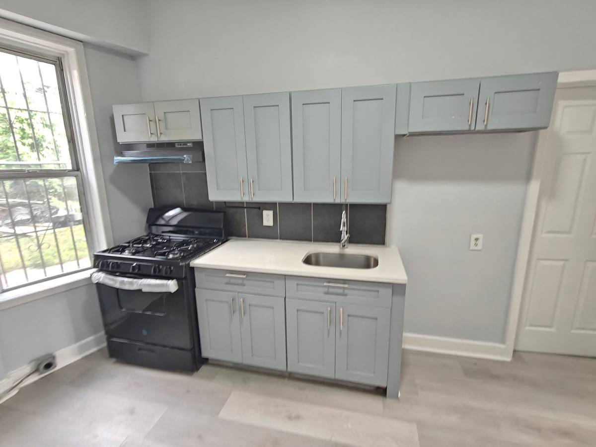 Apartment for rent at 317 Market St #1, Paterson, NJ 07501
