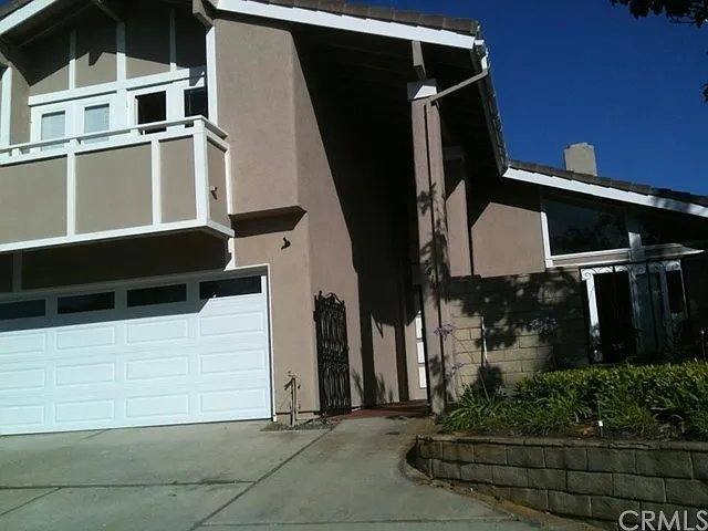 House for rent at 3816 Mistral Dr, Huntington Beach, CA 92649