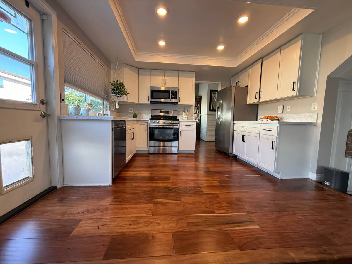 House for rent at 3816 Mistral Dr, Huntington Beach, CA 92649