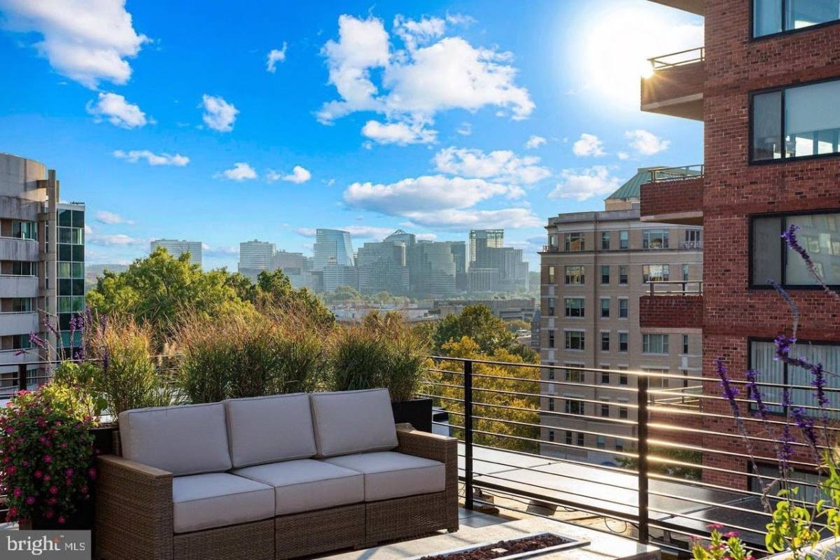 Apartment for rent at 2525 Pennsylvania Ave #303, Washington, DC 20037