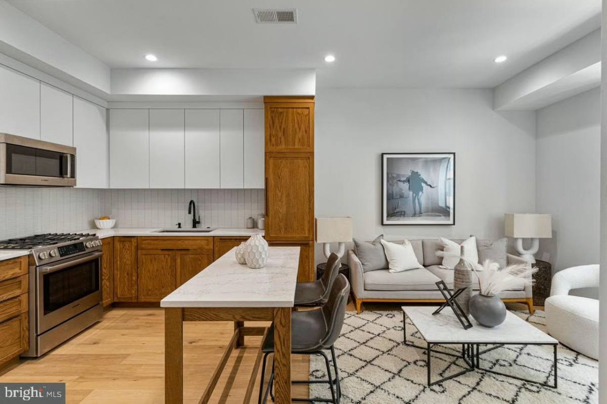 Apartment for rent at 2525 Pennsylvania Ave #303, Washington, DC 20037