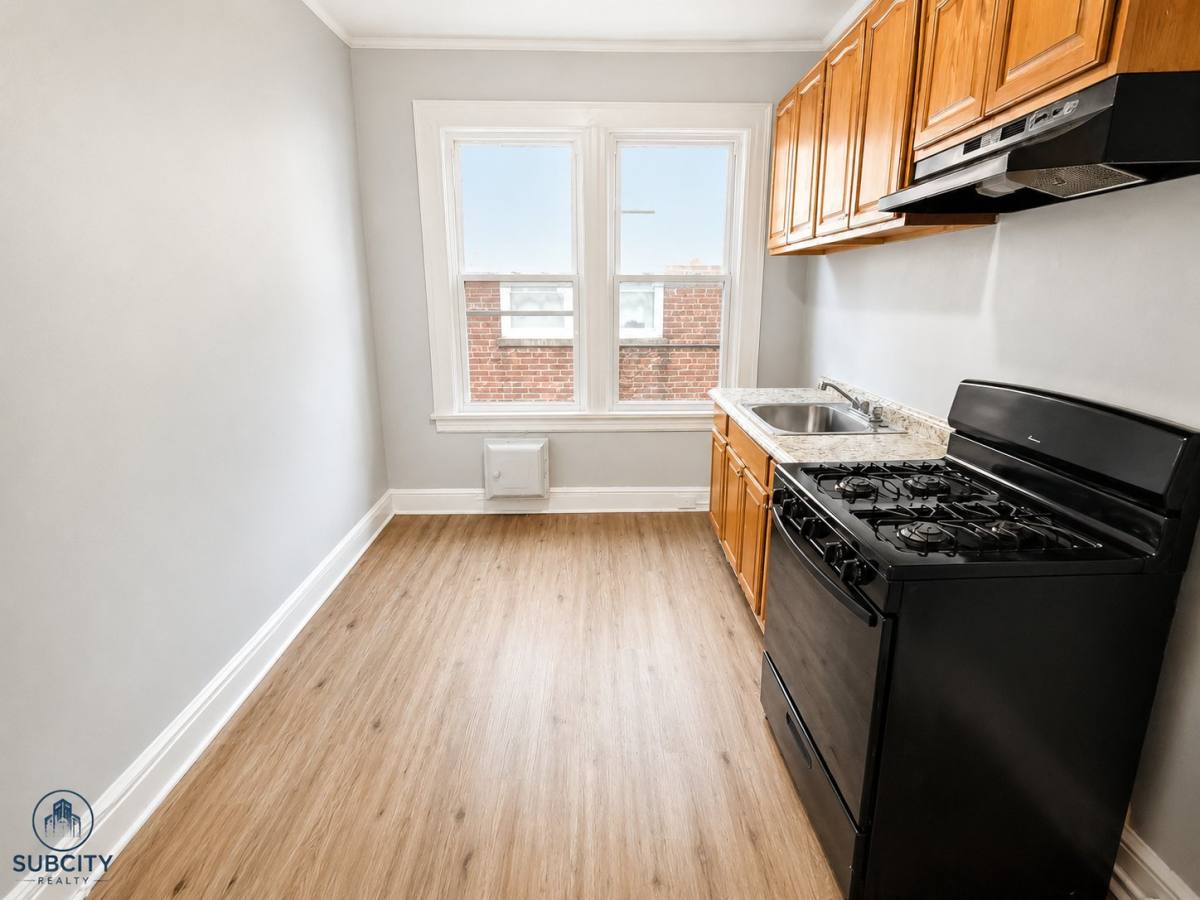 Apartment for rent at 310 Park Ave #4C, Paterson, NJ 07504