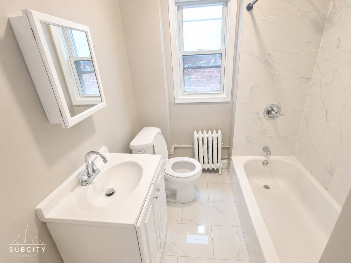 Apartment for rent at 354 Fair St #4, Paterson, NJ 07501