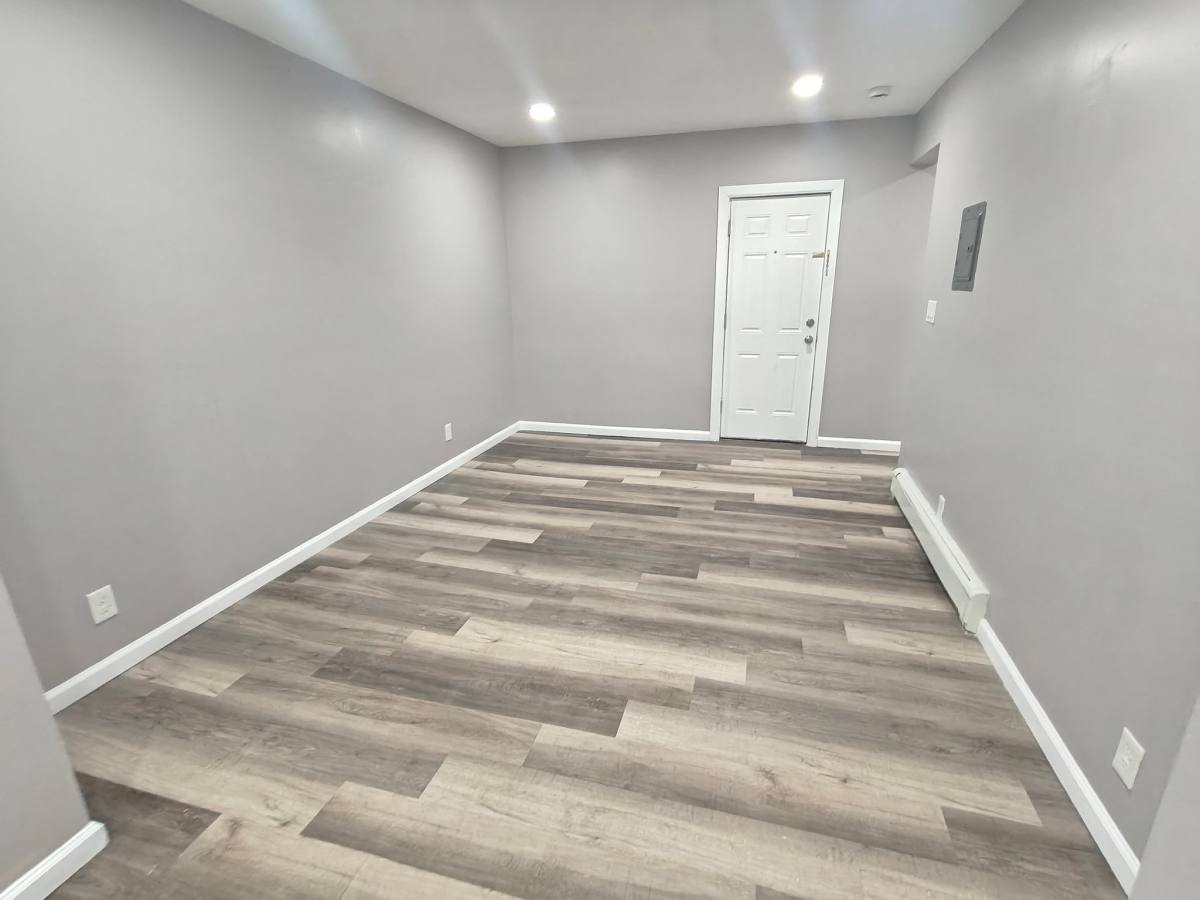 Apartment for rent at 95 Park Ave #2R, Paterson, NJ 07501