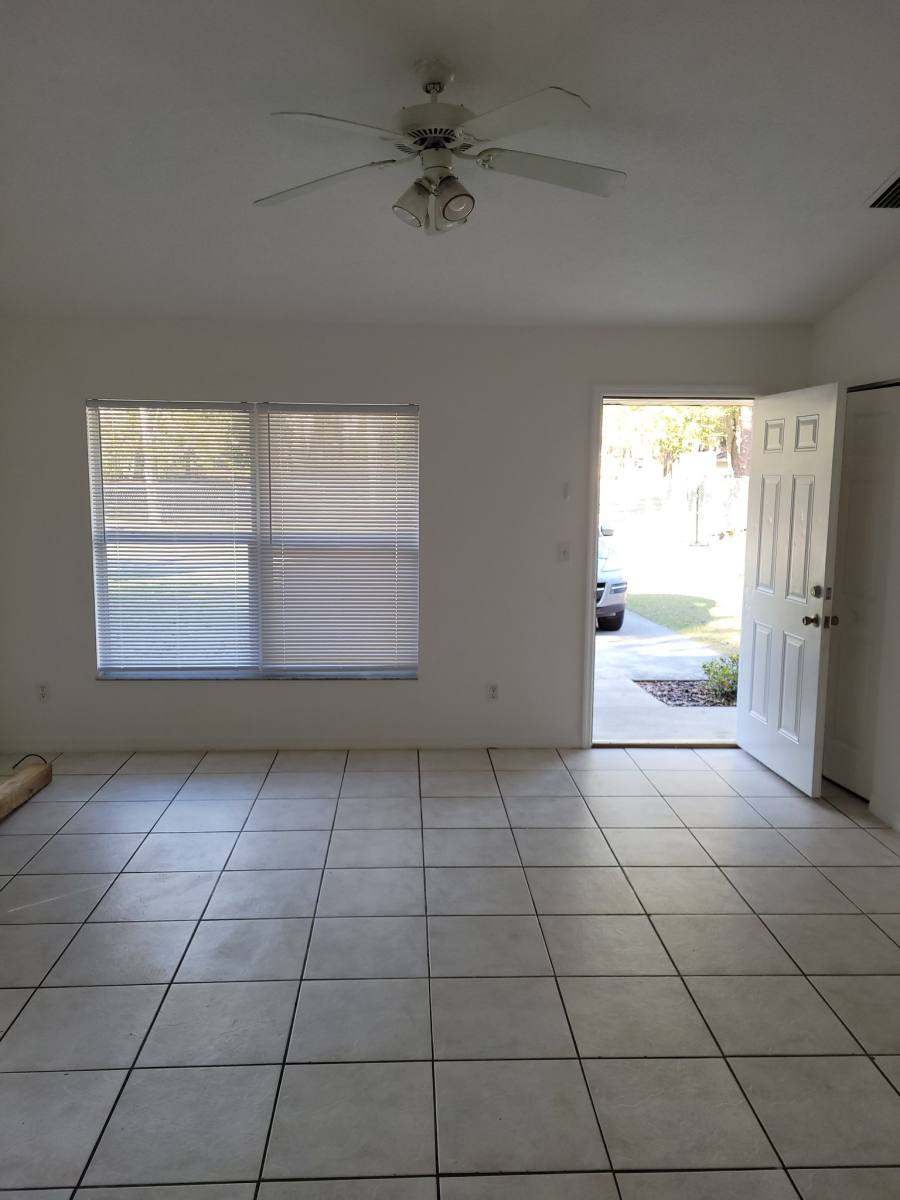 Apartment for rent at 706 NE 27th St, Ocala, FL 34470