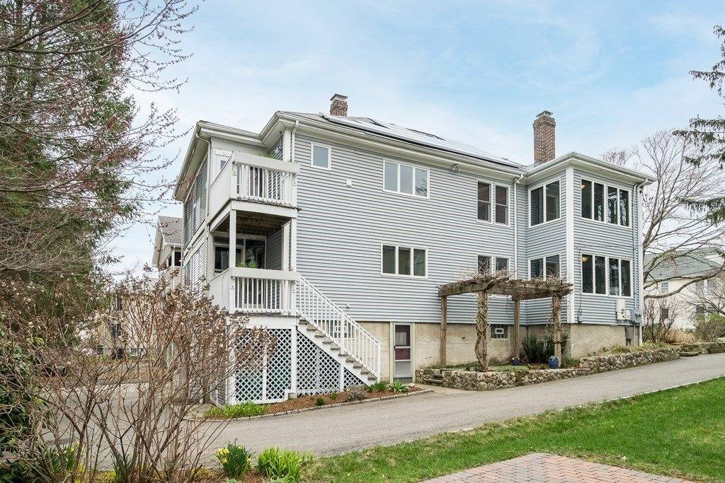 Apartment for rent at 15 Fordham Rd #1, West Newton, MA 02465