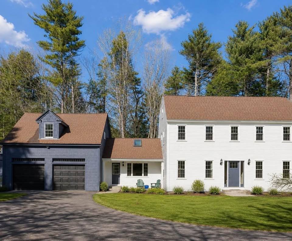 Apartment for rent at 100 Hardy Rd, Falmouth, ME 04105