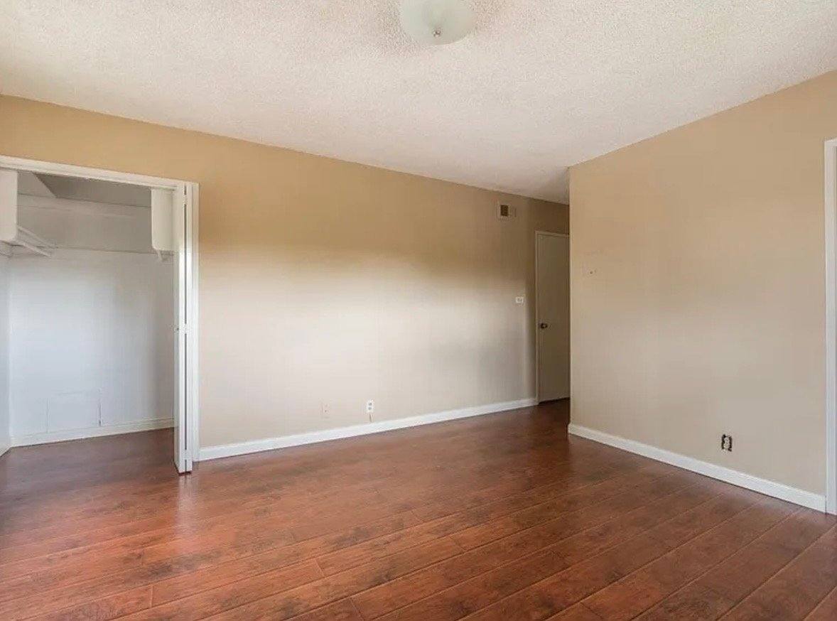 Apartment for rent at 341 W Dryden St #A, Glendale, CA 91202