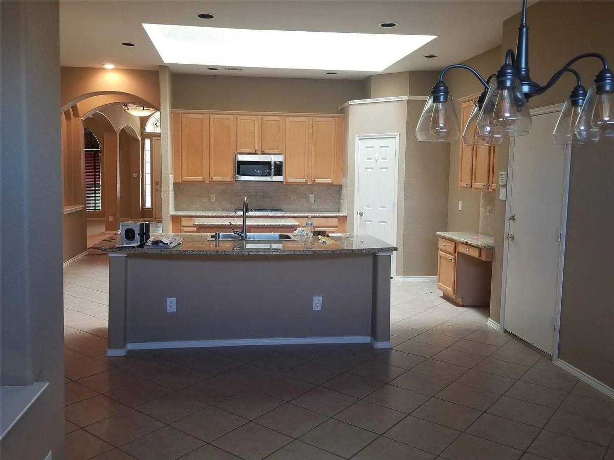 House for rent at 9208 Sterling Gate Dr, McKinney, TX 75072