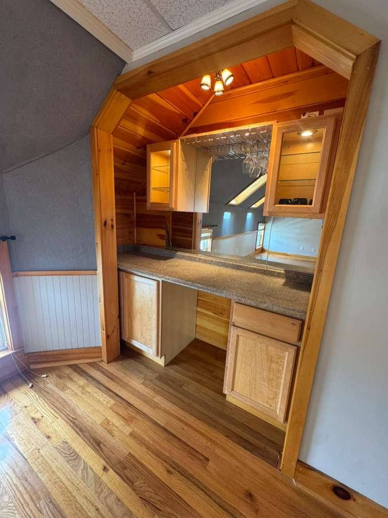 Apartment for rent at 90 Suffolk St #5, Fall River, MA 02720