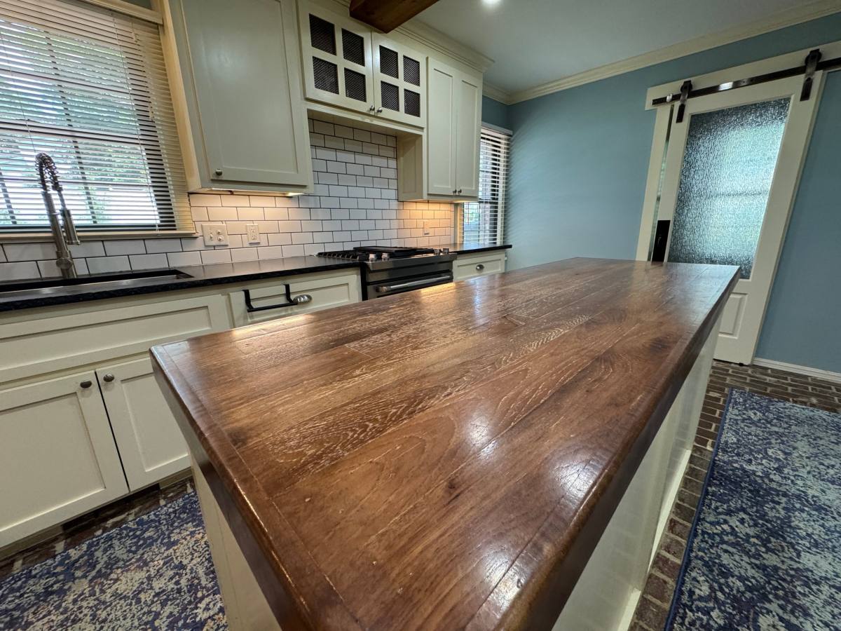 Apartment for rent at 425 E Seneca St, Tahlequah, OK 74464