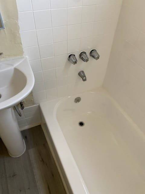Apartment for rent at 1154 S Normandie Ave, Los Angeles, CA 90006