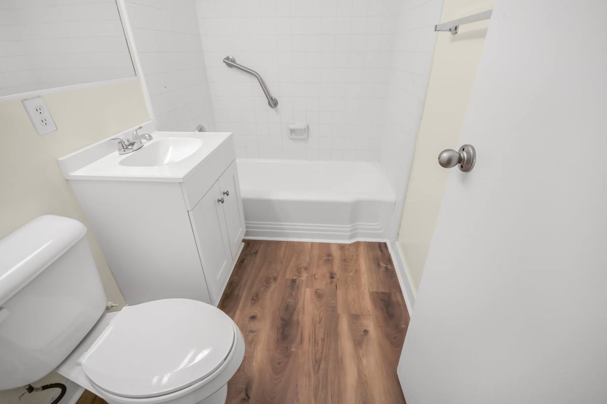 Apartment for rent at 43321 Sierra Highway 100, Lancaster, CA 93534