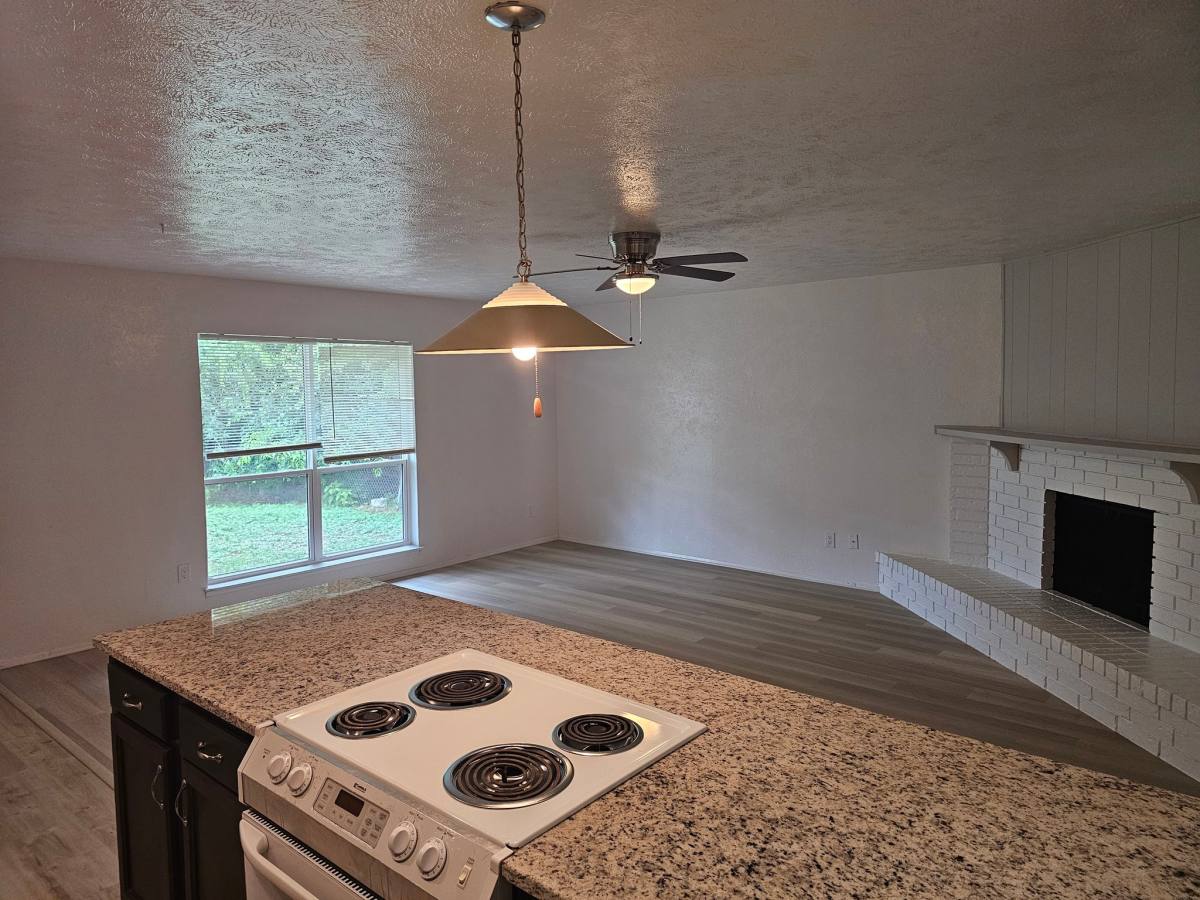 House for rent at 524 Oldbridge Dr, Allen, TX 75002