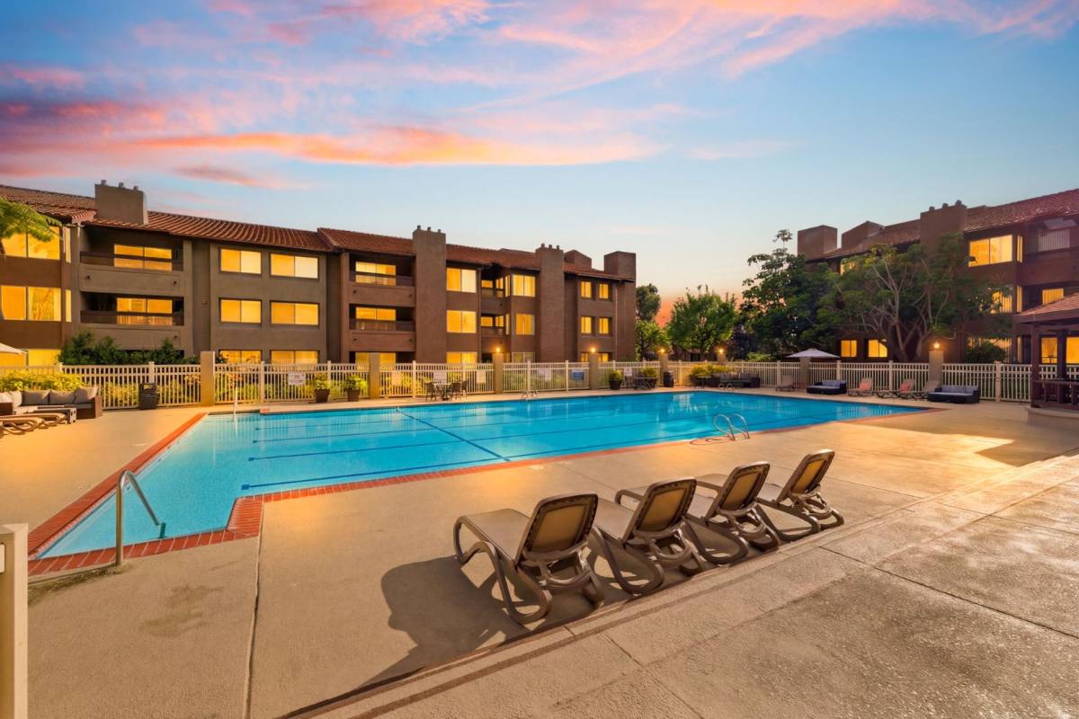 Condo for rent at 10225 Caminito Cuervo, San Diego, CA 92108