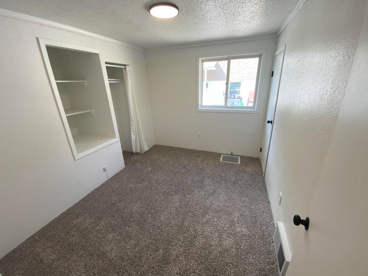 House for rent at 413 S Wayland Ave #413, Sioux Falls, SD 57103