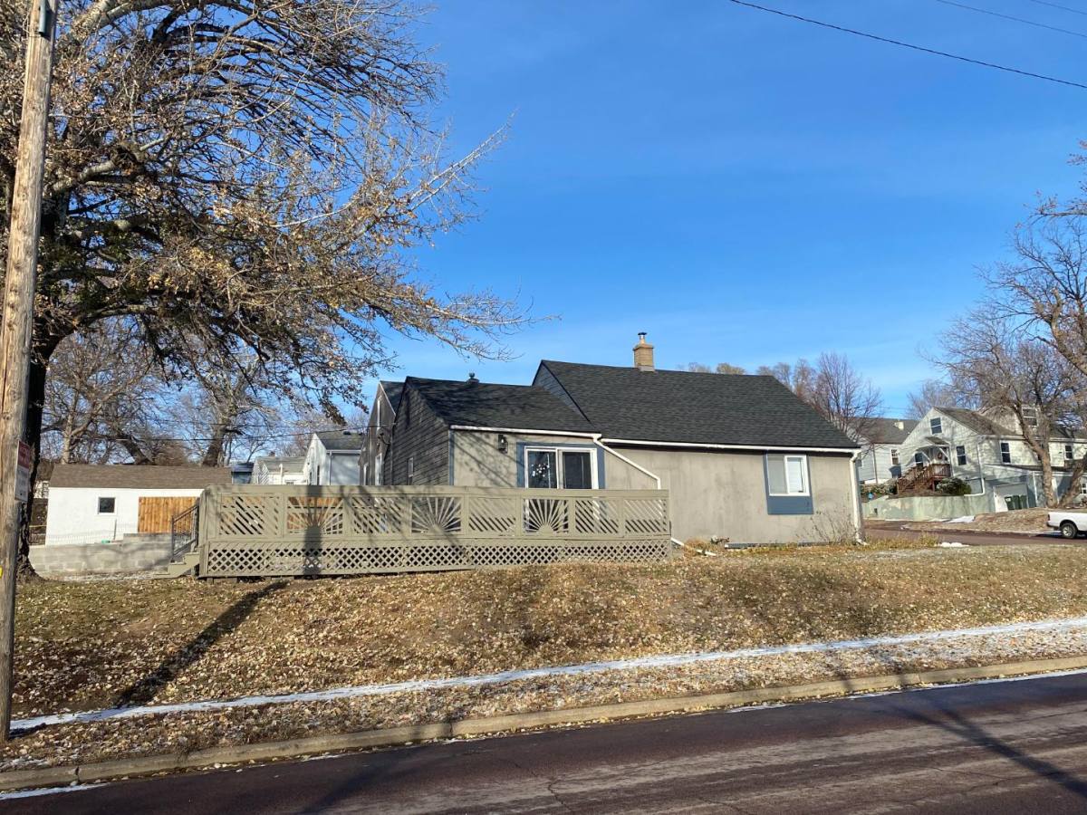House for rent at 413 S Wayland Ave #413, Sioux Falls, SD 57103