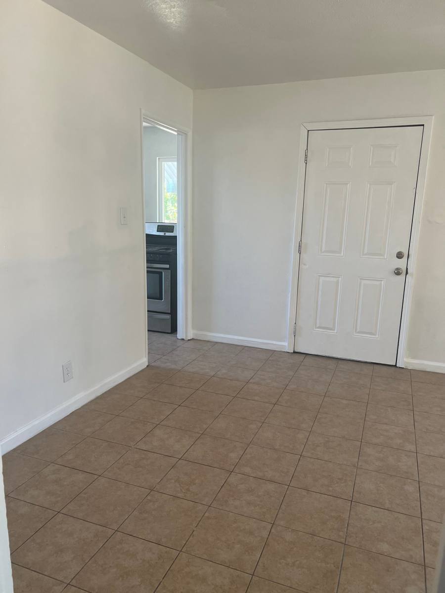 House for rent at 1829 Morgan Lane, Bakersfield, CA 93306