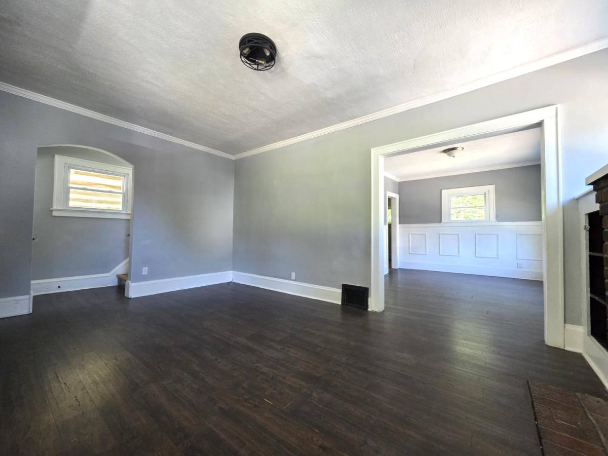 408 Bacon Ave, Akron, OH 44320 - House for Rent - Image 5