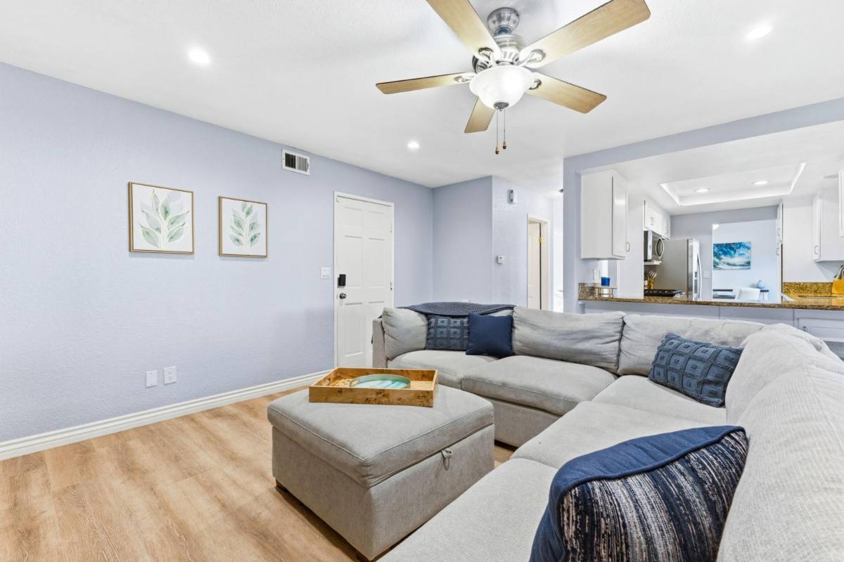 House for rent at 1425 New Chatel Dr, San Diego, CA 92154
