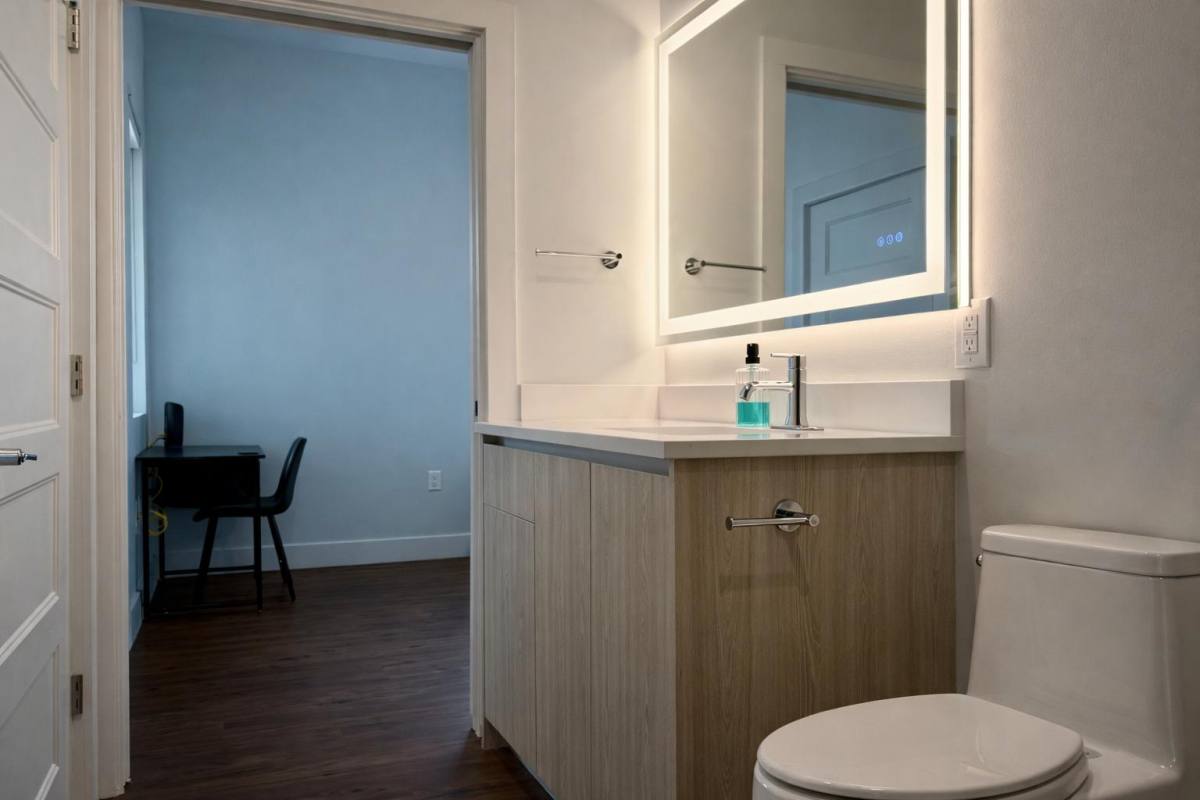 Apartment for rent at 5515 Humming Bird Lane Modern Minimalist NE, Austin, TX 78745