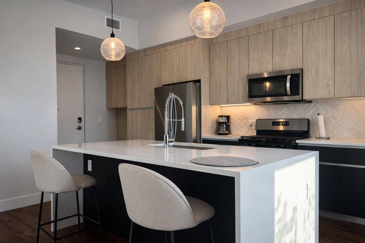 Apartment for rent at 5515 Humming Bird Lane Modern Minimalist NE, Austin, TX 78745