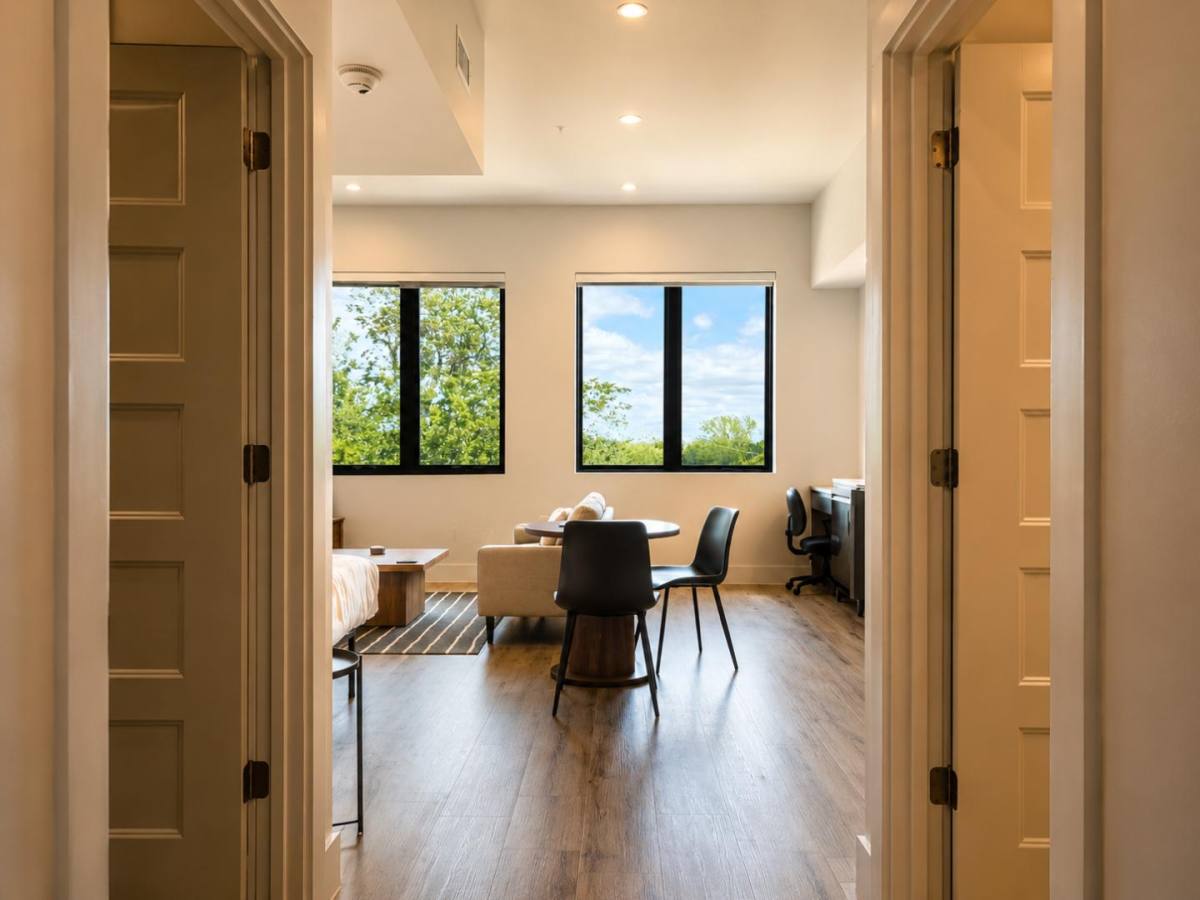 Apartment for rent at 5515 Humming Bird Lane #HIGH-END Studio Retr, Austin, TX 78745
