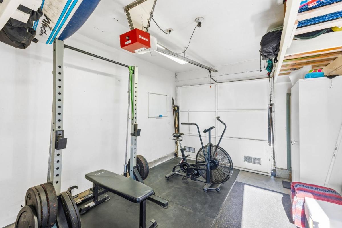 Apartment for rent at 4666 Mission Ave, San Diego, CA 92116