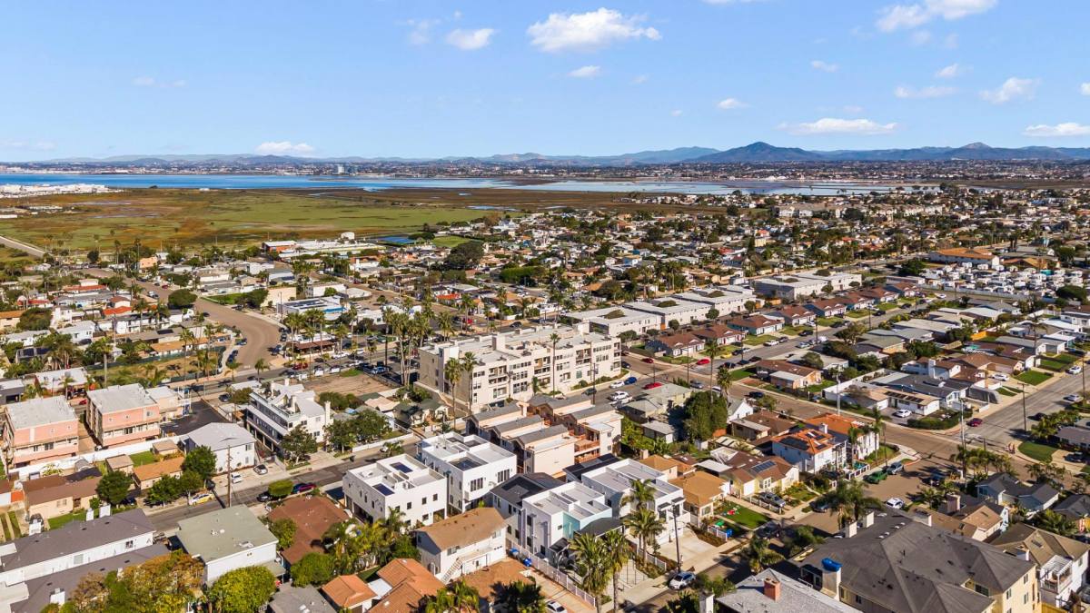 Condo for rent at 270 Dahlia Ave, Imperial Beach, CA 91932