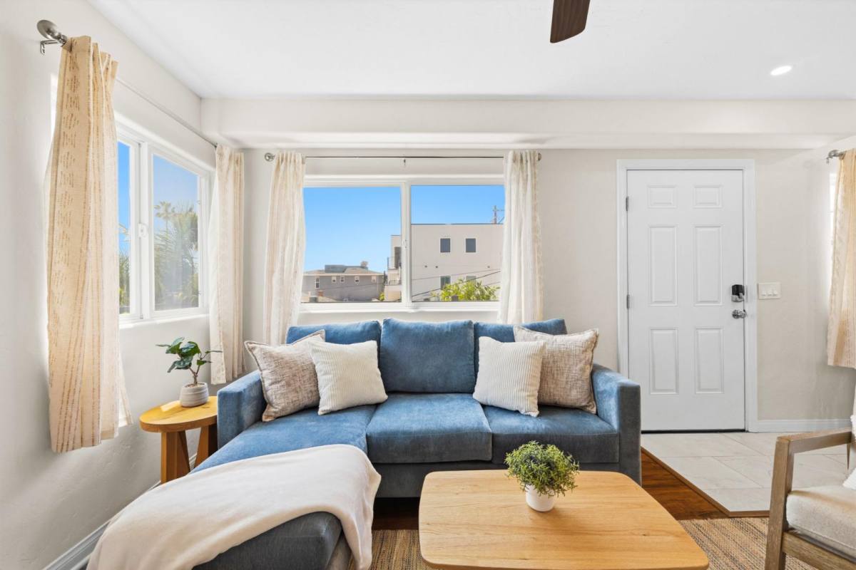 Apartment for rent at 1668 Missouri St, San Diego, CA 92109
