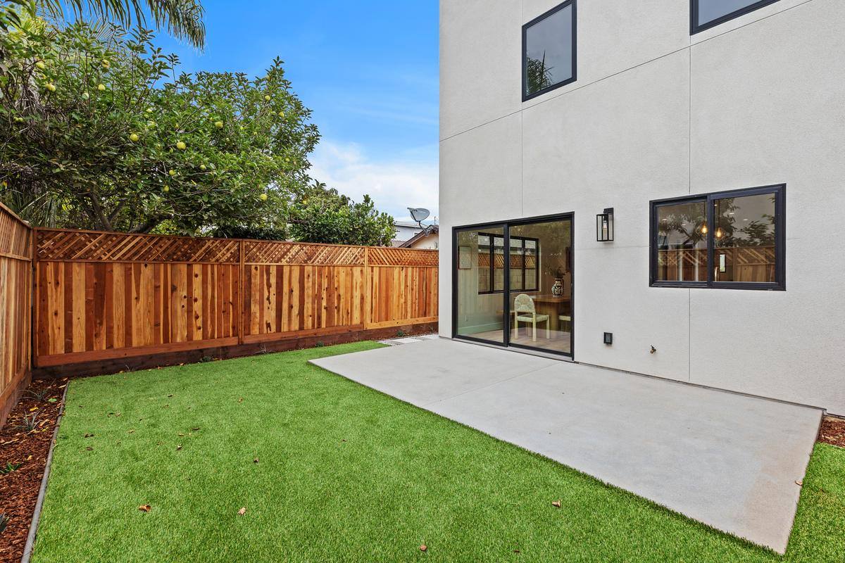Townhouse for rent at 243 Dahlia Ave, Imperial Beach, CA 91932