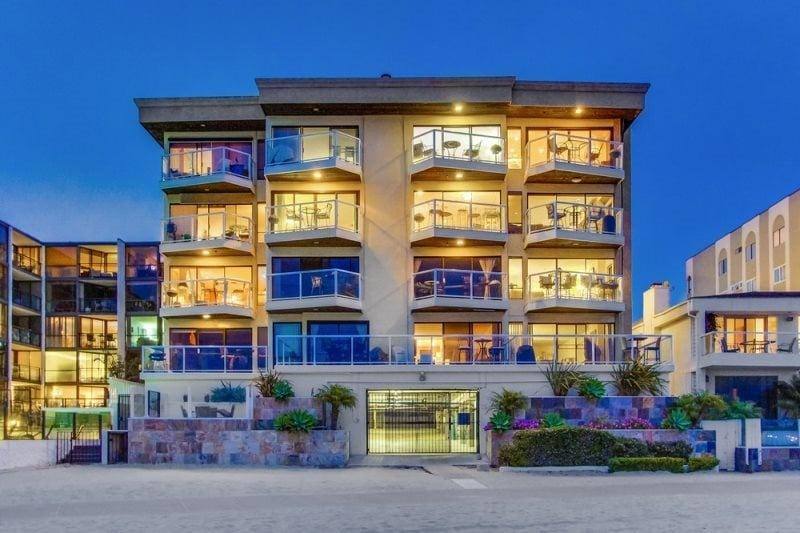Condo for rent at 3888 Riviera Dr, San Diego, CA 92109