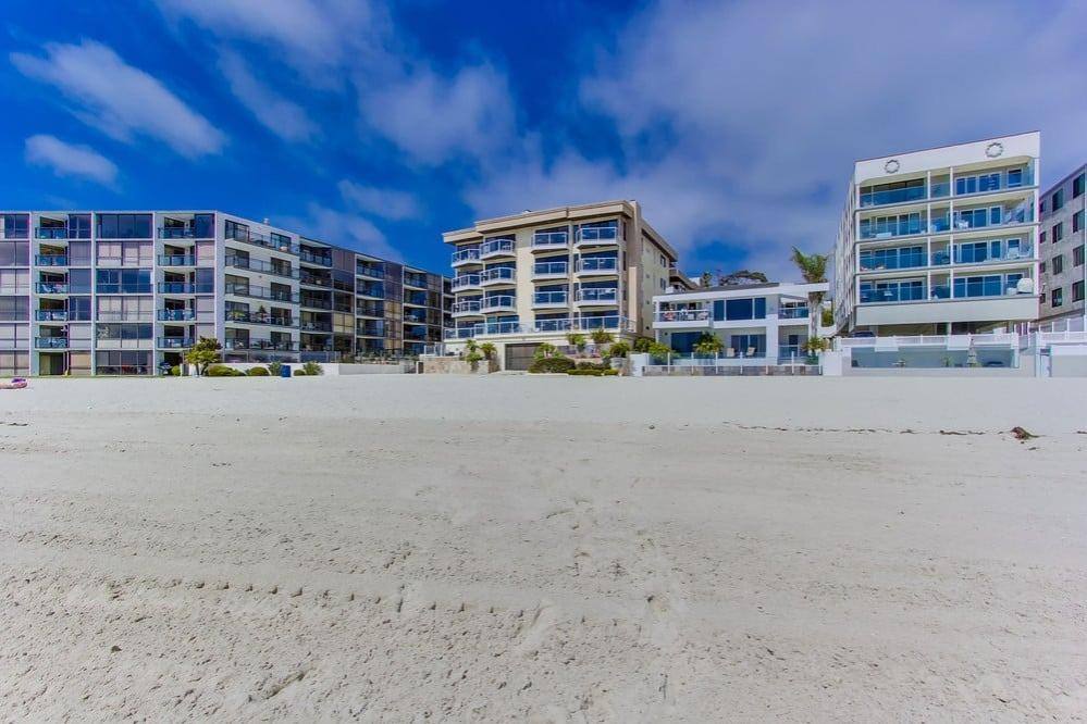 Condo for rent at 3888 Riviera Dr, San Diego, CA 92109