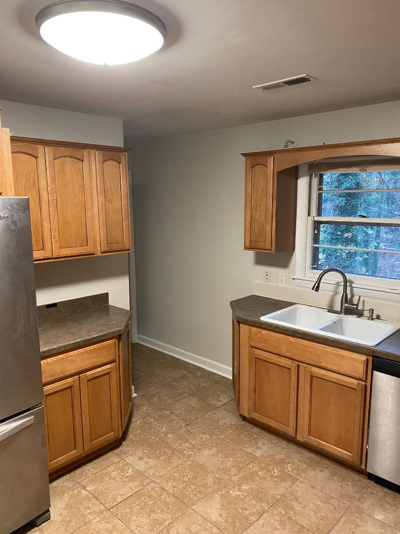 House for rent at 1424 Nelson Dr, Lynchburg, VA 24502