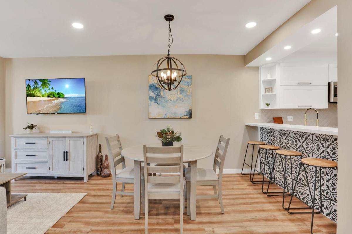 Apartment for rent at 3098 Rue Dorleans #RUE, San Diego, CA 92110