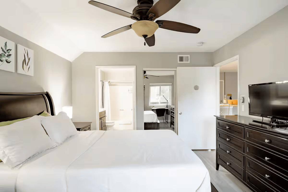 Condo for rent at 6171 Rancho Mission Rd #212, San Diego, CA 92108