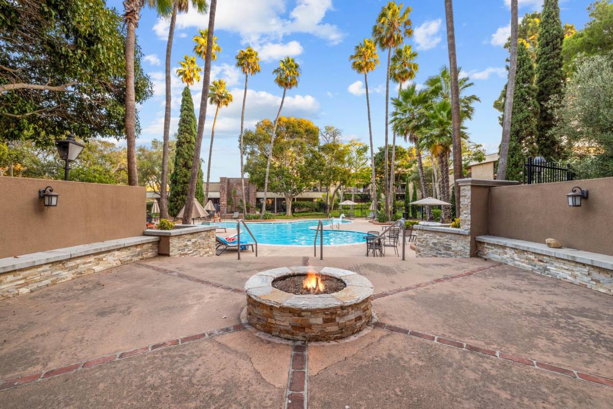 Condo for rent at 6202 Friars Rd #125, San Diego, CA 92108