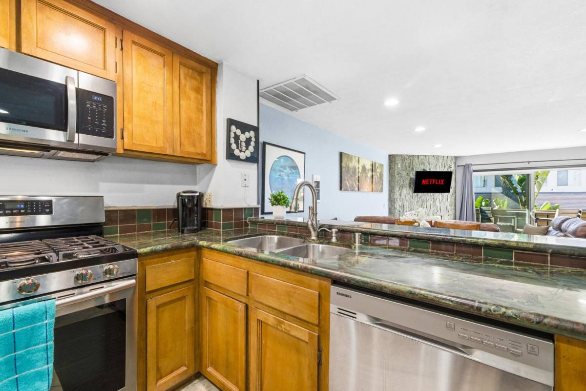 Condo for rent at 731 Seacoast Dr, Imperial Beach, CA 91932