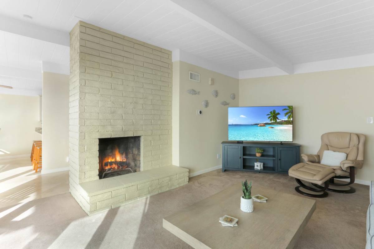 Condo for rent at 1620 Seacoast Dr, Imperial Beach, CA 91932