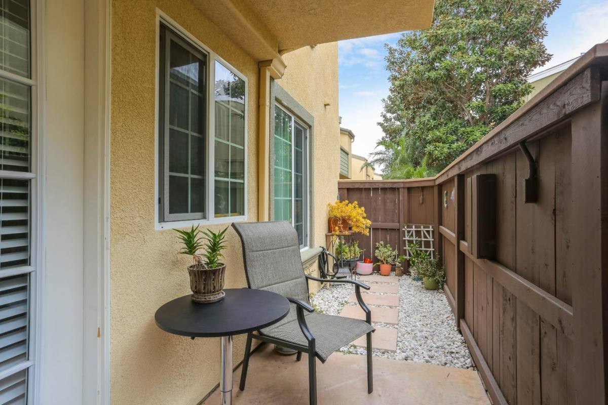 Condo for rent at 5252 Balboa Arms Dr #166, San Diego, CA 92117