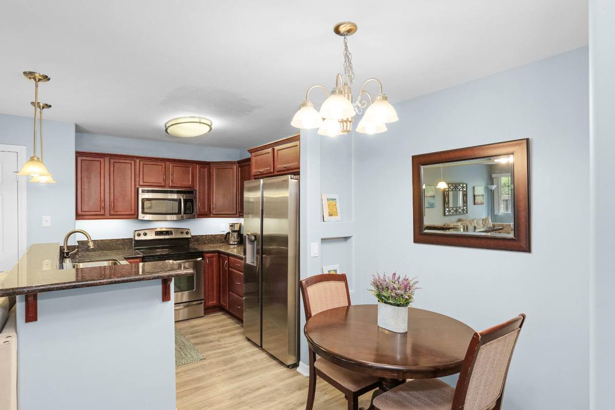 Condo for rent at 5252 Balboa Arms Dr #166, San Diego, CA 92117
