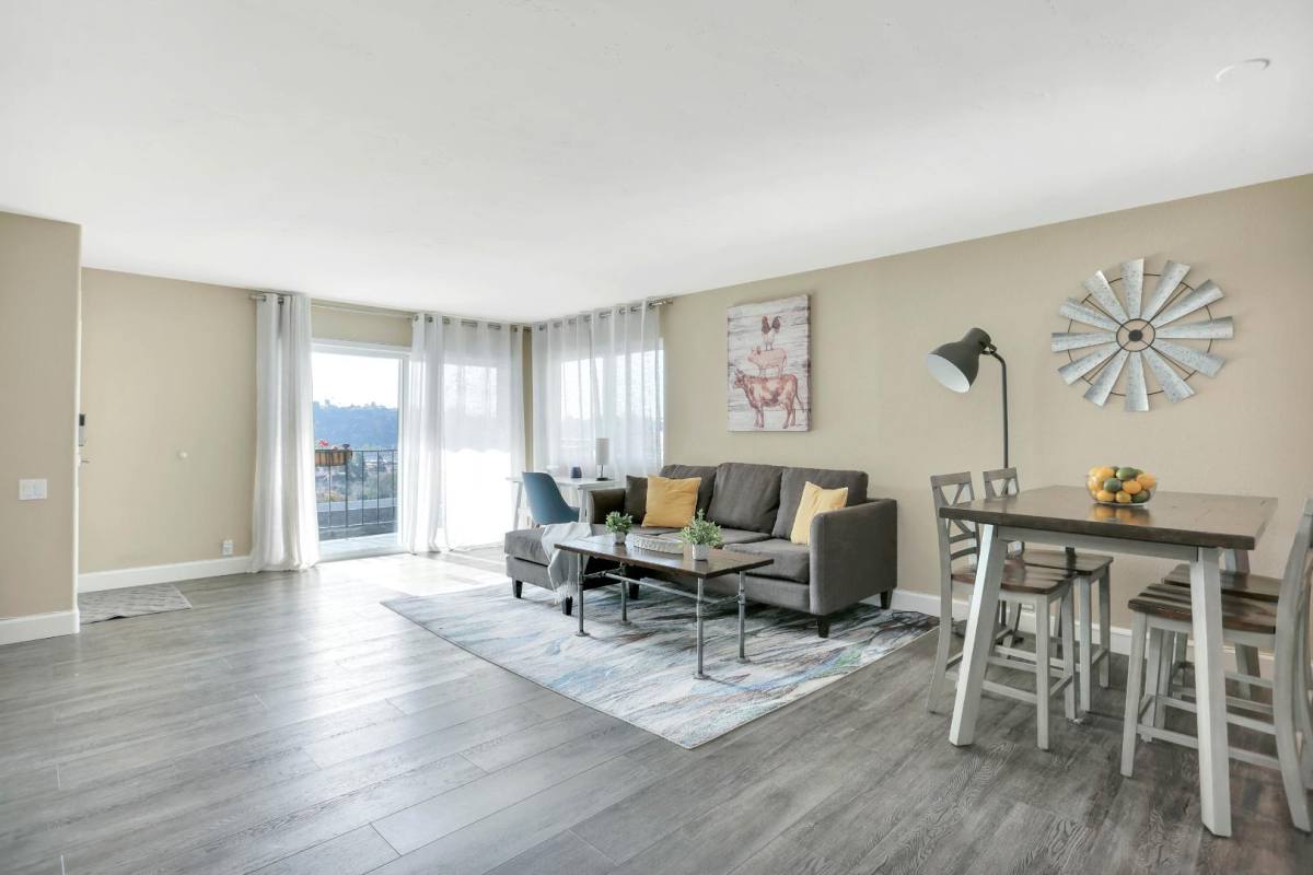 Condo for rent at 5915 Lauretta St #2, San Diego, CA 92110