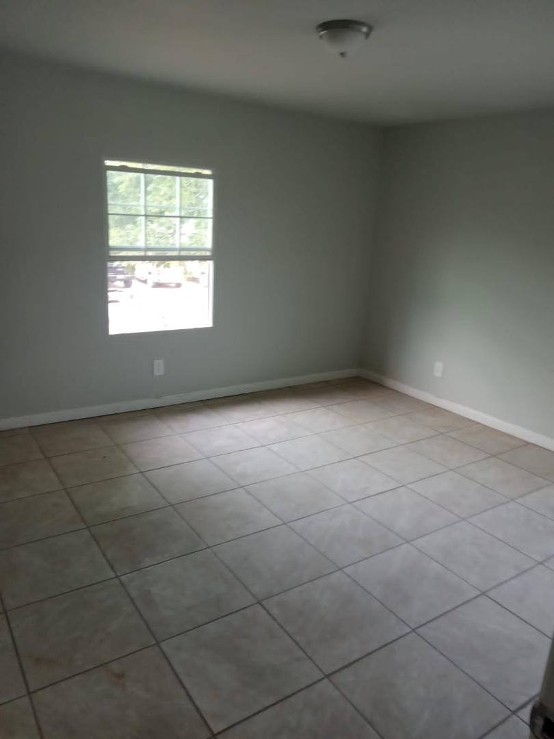 Apartment for rent at 505 W Estes Ave #4, Midland, TX 79701