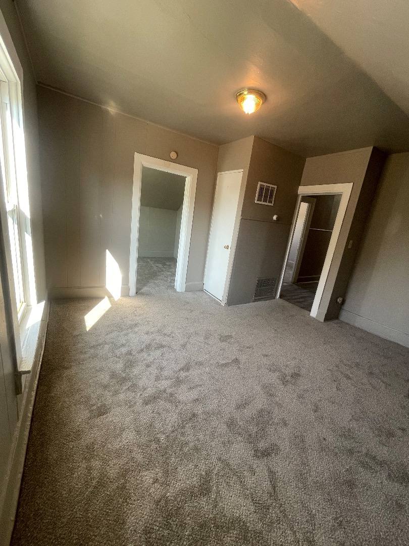 Apartment for rent at 1320 Kewaunee St #1320A, Racine, WI 53404