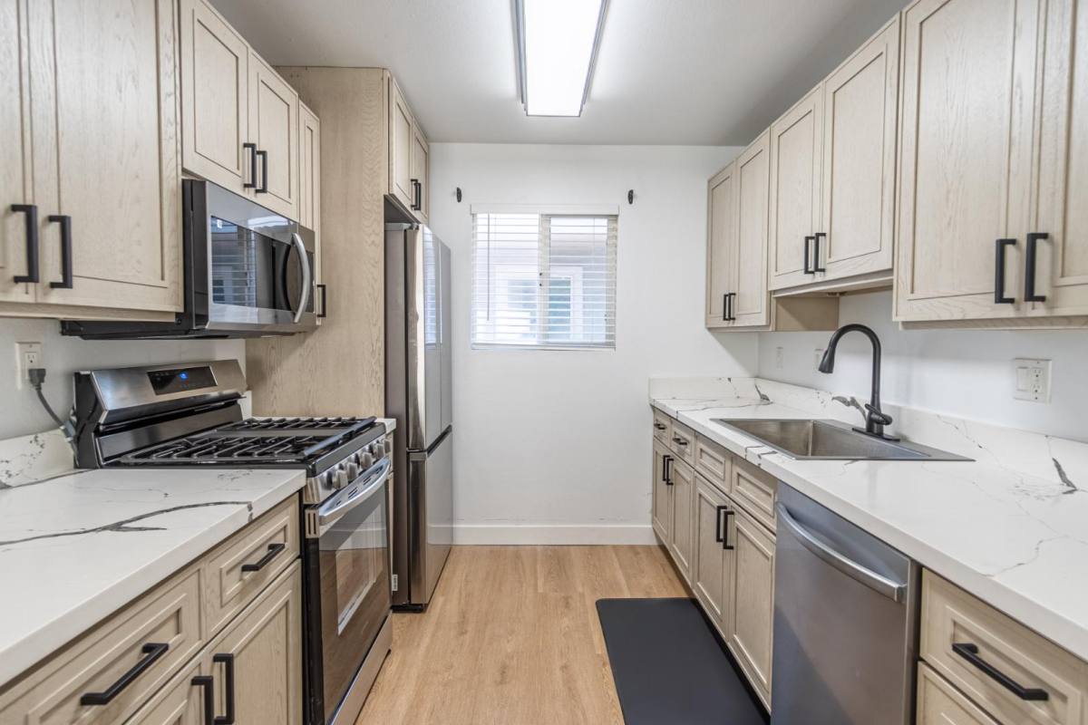 Apartment for rent at 1220 Seacoast Dr, Imperial Beach, CA 91932